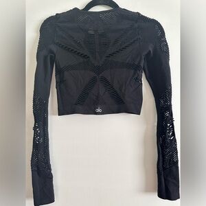 ALO YOGA LONG SLEEVE